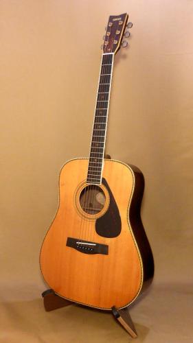 YAMAHA L-10