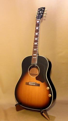 Gibson J-160E