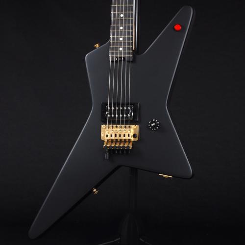 EVH Limited Edition Star Ebony Fingerboard Stealth Black with Gold Hardware