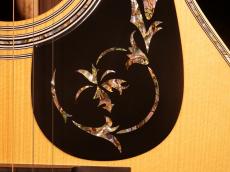 Martin CTM 00-45S ”Floral”【アディロンダックVTS仕様 新品価格約250万円が特別価格でご提供です! 華やかなルックスに音色の完成度も極上の一本です。】解説試奏動画ご覧くださいませ。_15