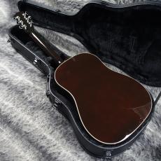 Gibson J-45 Standard Red Spruce Triburst_10