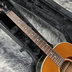 Gibson J-45 Standard Honey Burst Gloss_2