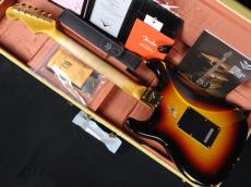 Fender Custom Shop Stevie Ray Vaughan Signature Stratocaster Relic with Closet Classic Hardware Faded 3-Color Sunburst_8