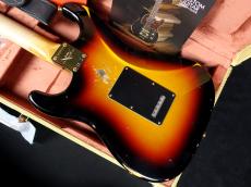 Fender Custom Shop Stevie Ray Vaughan Signature Stratocaster Relic with Closet Classic Hardware Faded 3-Color Sunburst_9