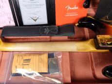 Fender Custom Shop Stevie Ray Vaughan Signature Stratocaster Relic with Closet Classic Hardware Faded 3-Color Sunburst_10