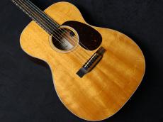 Martin 000E Retro Plus Mahogany 2024_3