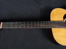 Martin 000E Retro Plus Mahogany 2024_4