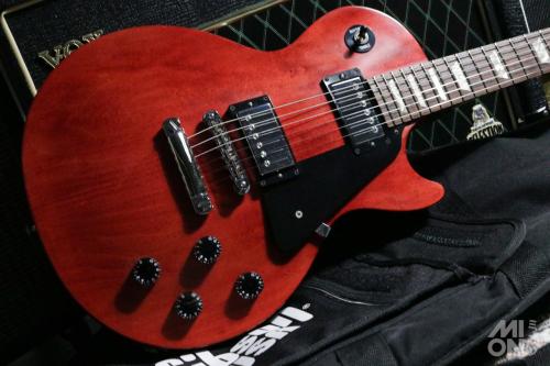 Gibson Les Paul Studio Faded Worn Cherry 2011