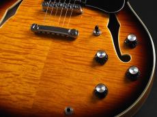 Sire Sire  H7 VS Larry Carlton ~Vintage Sunburst~_6