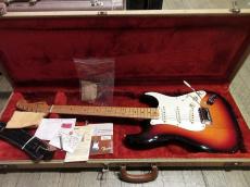 Fender 1982 American Vintage '57 Stratocaster Sunburst / Maple_9