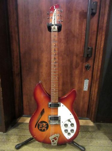 Rickenbacker 1982 #330 Firegro
