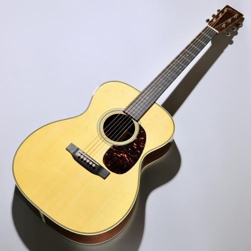 Martin 【特典あり!】000-28 Standard #3022823【"ちょうどいい"の完成形!】【48回無金利分割】【クロサワ本店】