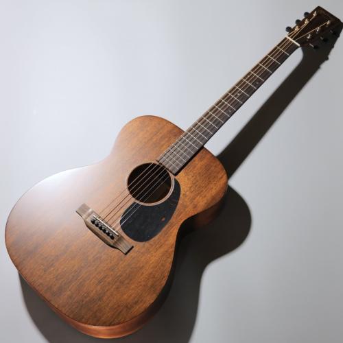 Martin 【特典あり!】000-15M #3048515 645mmスケール×42.9mmナット【48回無金利分割】【クロサワ本店】