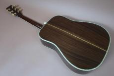 Martin D-45 / Vertical Logo・Solid Spruce Top・Solid Rosewood Side and Back・Solid Abalone Trim & Rosette・Solid 1P Mahogany Neck and Adjustable Rod・Ebony Fingerboard and Bridge・ Width at Nut 42.9mm 【With Origin_6
