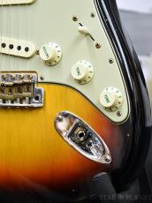 Fender Custom Shop ~Custom Collection~1964 Stratocaster Journeyman Relic -3 Color Sunburst-_9