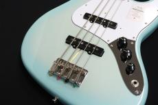 Fender Made in Japan Traditional 2025 Collection '60s Jazz Bass Stardust Blue_4