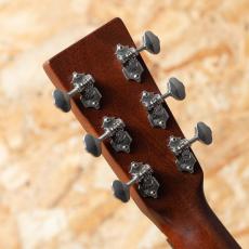 Martin OO-18V 2013_9