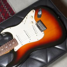 Fender 1987-1988 American Standard Stratocaster 3-Color Sunburst_3