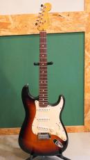 Fender 1987-1988 American Standard Stratocaster 3-Color Sunburst_12