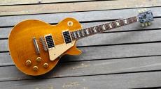 Gibson LesPaul　ClassicPlus
