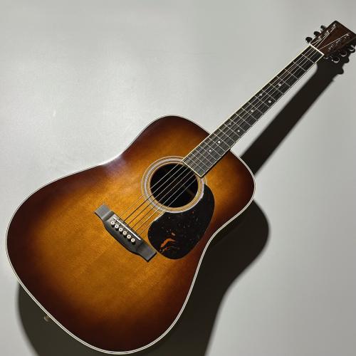 Martin 【美品中古】【バックの杢目が美しい個体】D-35 Ambertone 2024年製 #2931240