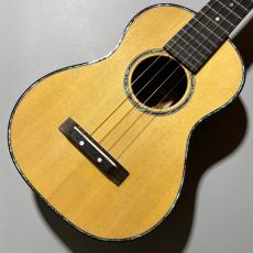 ROMERO CREATIONS 【スプルース×マホガニーが織りなす、深遠なる響き】【テナー】The Replica Spruce/Mahogany_2