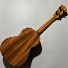 ROMERO CREATIONS 【スプルース×マホガニーが織りなす、深遠なる響き】【テナー】The Replica Spruce/Mahogany_6