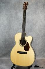 Collings OM2HBaaIss (2005)  動画追加しました!ブラジリアンローズウッドS/Bのカッタウェイボディ!ショートスケールでとても弾きやすいコリングスです!_2