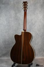 Collings OM2HBaaIss (2005)  動画追加しました!ブラジリアンローズウッドS/Bのカッタウェイボディ!ショートスケールでとても弾きやすいコリングスです!_4