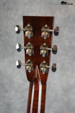 Collings OM2HBaaIss (2005)  動画追加しました!ブラジリアンローズウッドS/Bのカッタウェイボディ!ショートスケールでとても弾きやすいコリングスです!_8