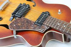 Godin 5th Avenue CW Kingpin II / Cognac Burst / 2.42kg【お買い得】_2
