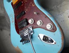 Fender Custom Shop '62 Stratocaster SSH Heavy Relic / FRT / Daphne Blue_9