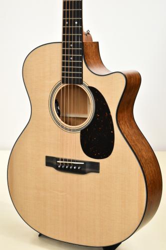 Martin 【クロサワ横浜店】GPC-16E-02 Mahogany #3043525【ピックアップ搭載】