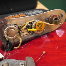 Fender 1964 Duo Sonic II See Through Red_13