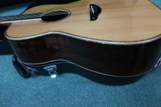 S&C  Custom / Jacaranda Head plate・Premium Solid Ezo Spruce Top・Premium Solid Jacaranda Side and Back・Abalone Body Trim & Rosette・桜吹雪 Inlay & Bridge・Clear Pick-guard・【With Taylor Case】  2004年_3