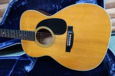 Martin 000-28 / Grover 102 Chrome Peg・Old Style Decal・Solid Sitka Spruce Top・Solid Indian Rosewood Side and Back・Ebony Fingerboard & Bridge・Mahogany 1P-Neck【With Original Blue Case】1975年製_2