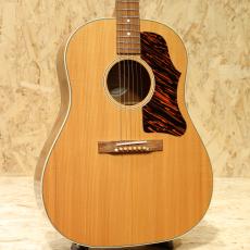 Gibson J-35 2017