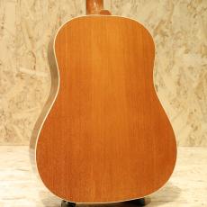 Gibson J-35 2017_2