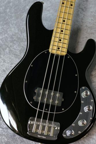 MUSIC MAN StingRay 4 - Black -【4.67kg】【2003年製】