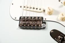 Fender American Vintage II 1965 Stratocaster -Sonic Blue- [3.56kg]_8