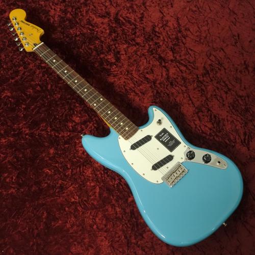 Fender Player II Mustang Aquatone Blue