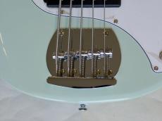 Sterling by MUSIC MAN StingRay RAY5_8