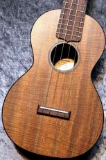 Martin 0XK Concert Uke #12462【コンサート】【HPLボディ】【柔らか鳴り】【豪華ケース付き!】【池袋店在庫品】