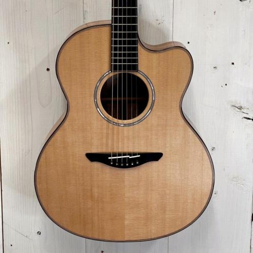 AVALON GUITARS A2-370C【スプルーストップ/コアサイドバック】 【梅雨の稲妻セール!!】