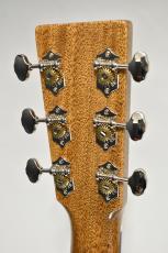 Martin CTM 00C-18E Black Top & Red Pick Guard #2882237【傷あり特価】【試奏動画あり】_9