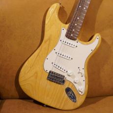 Fender Vintage series 70s Stratocaster