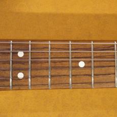 Fender Vintage series 70s Stratocaster_8