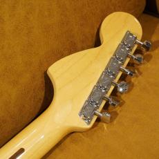 Fender Vintage series 70s Stratocaster_11