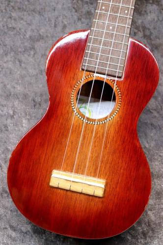 Famous FS-7G【ソプラノ】【Famousフェア!! / 池袋店ウクレレフロアリニューアル! 】