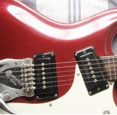 Mosrite Ventures model 1966年製キャンディーアップルレッド_3